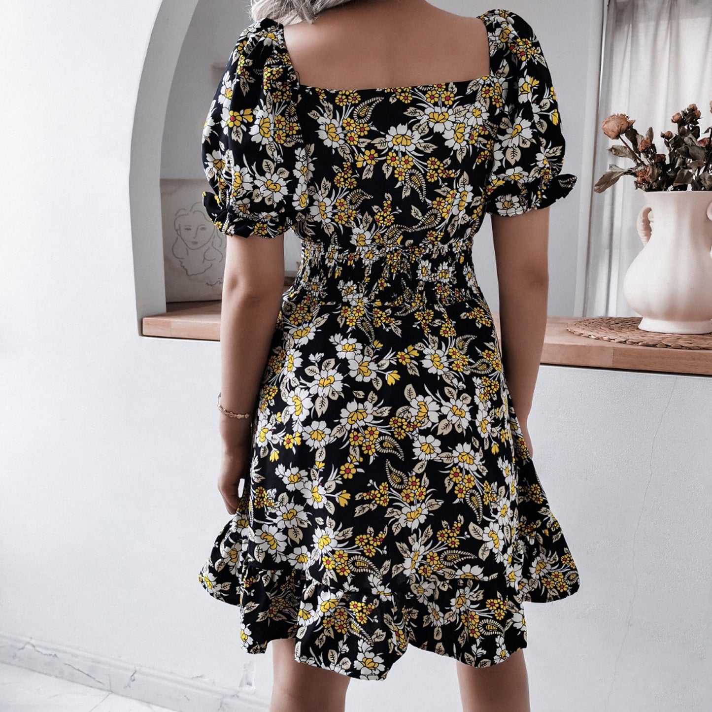 MLDRA 2025 Women's Dress Floral Print Puff Sleeve Smocked Waist Dresses Casual Sundresses for Women